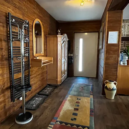 Wandas Domizil Mit Whirlpool Апартаменты Untermerzbach