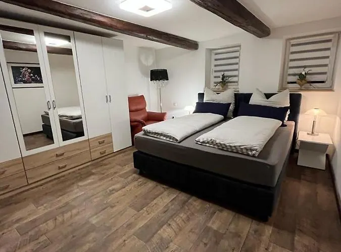 Wandas Domizil Mit Whirlpool Апартаменты *