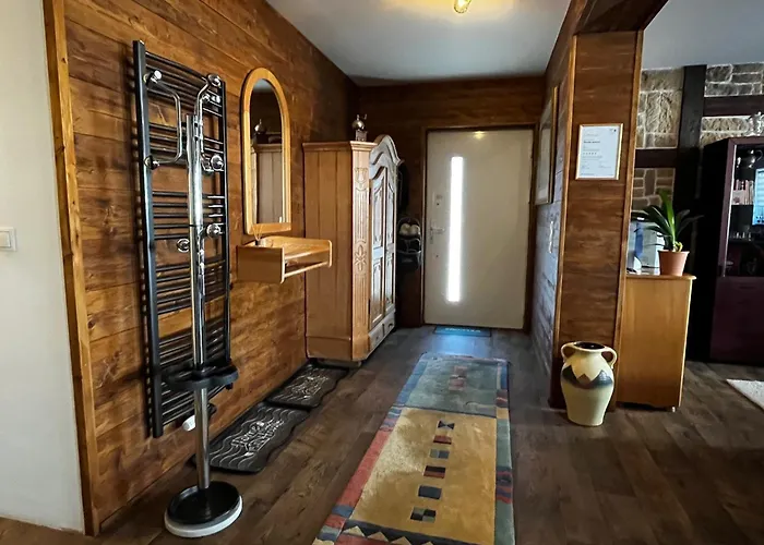 Wandas Domizil Mit Whirlpool Апартаменты Untermerzbach